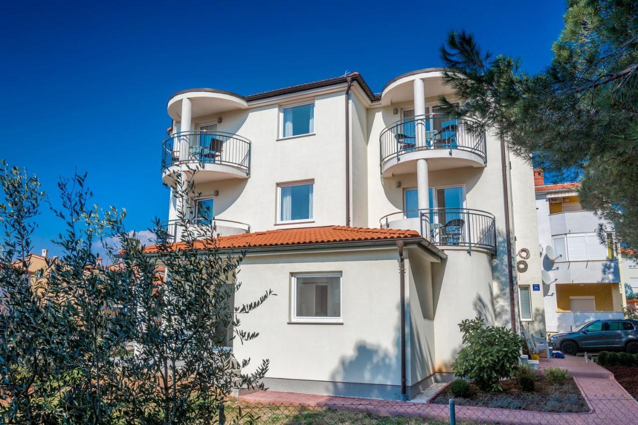 Pinia Apartment Medulin Exterior photo